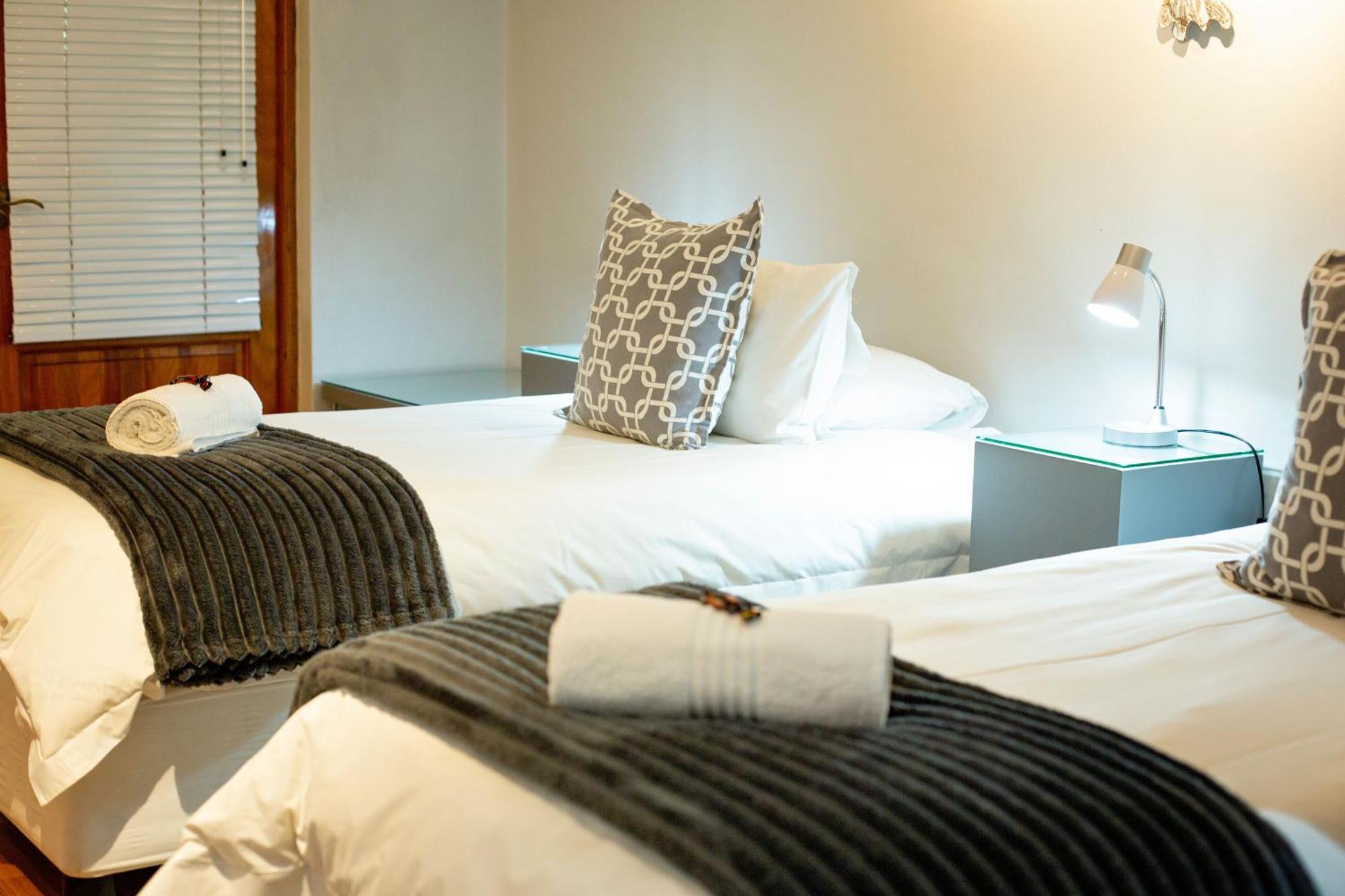 Crisp Guest Rooms Блумфонтейн Экстерьер фото